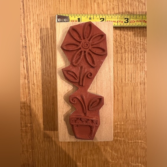 Great Impressions Stamp, Flower in Pot # G191 Wood Mounted,
approx 4 1/2 x2” - Picture 4 of 5
